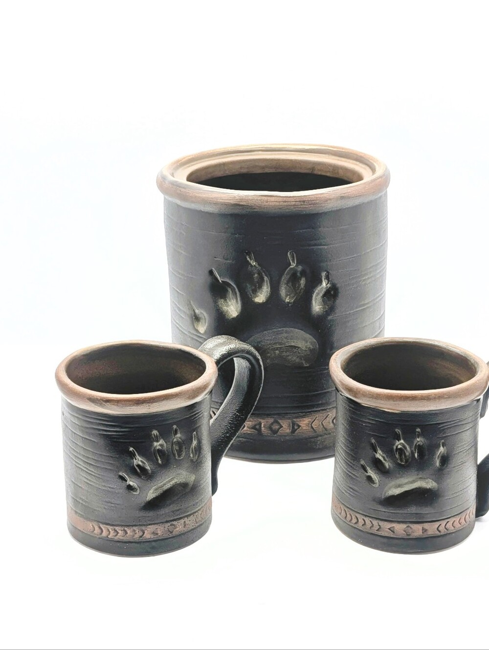 Big Sky Carvers Livin' Lodge Maskwa Ridge Bear Pottery Canister & 2 Mugs